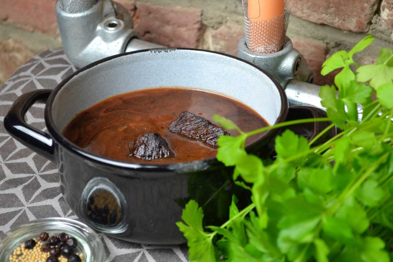 Aachener Sauerbratensuppe mit Printen