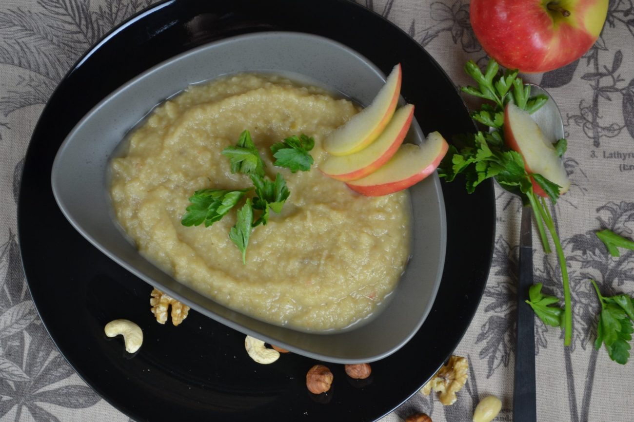 Apfel-Sellerie-Suppe