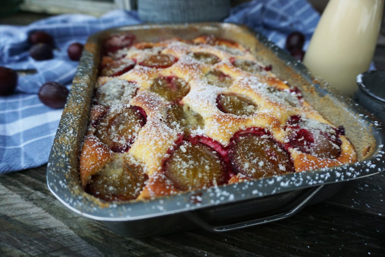 Pflaumenauflauf mit Vanillesoße