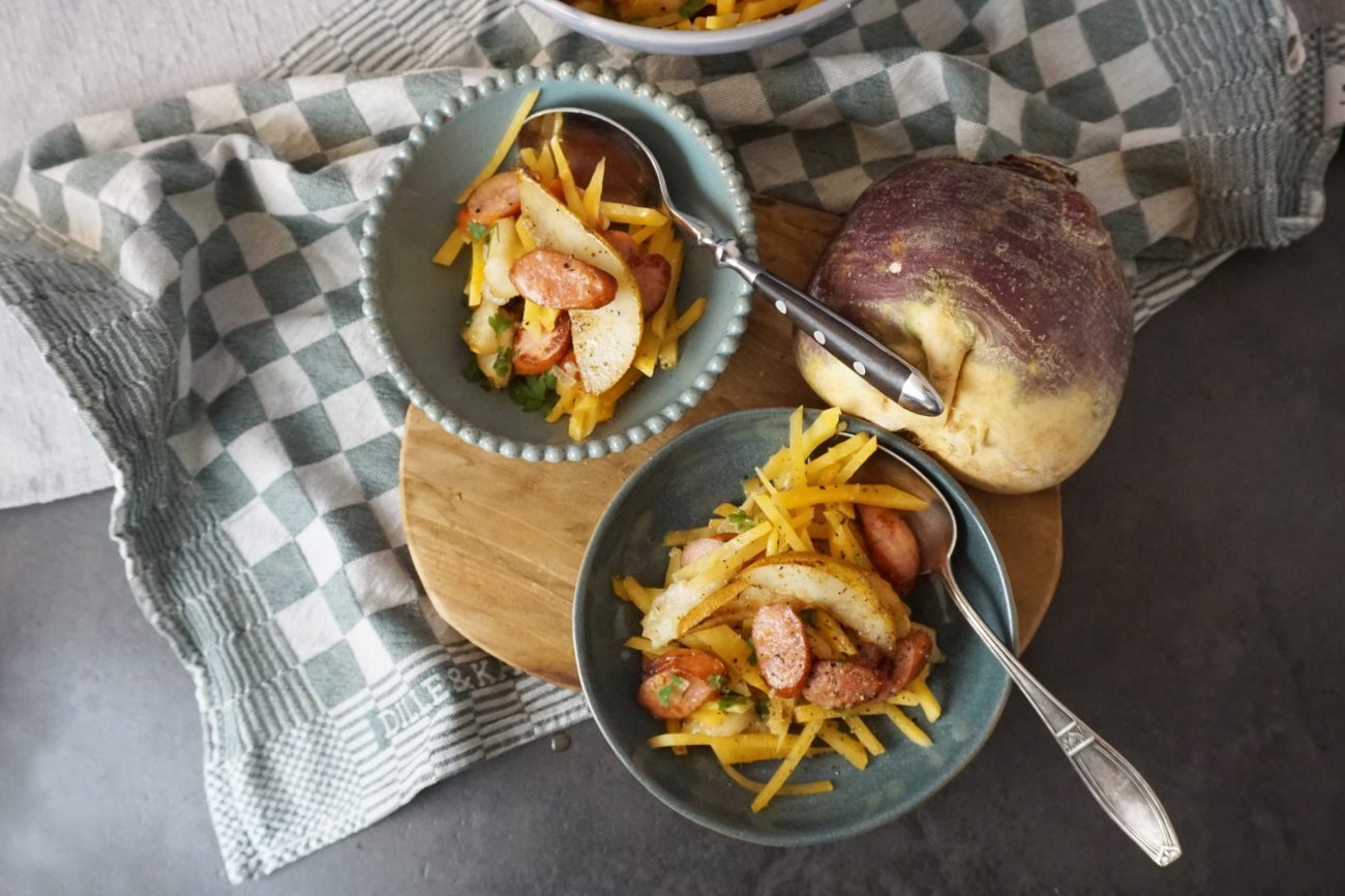 Warmer Mettwurstsalat mit Steckrüben