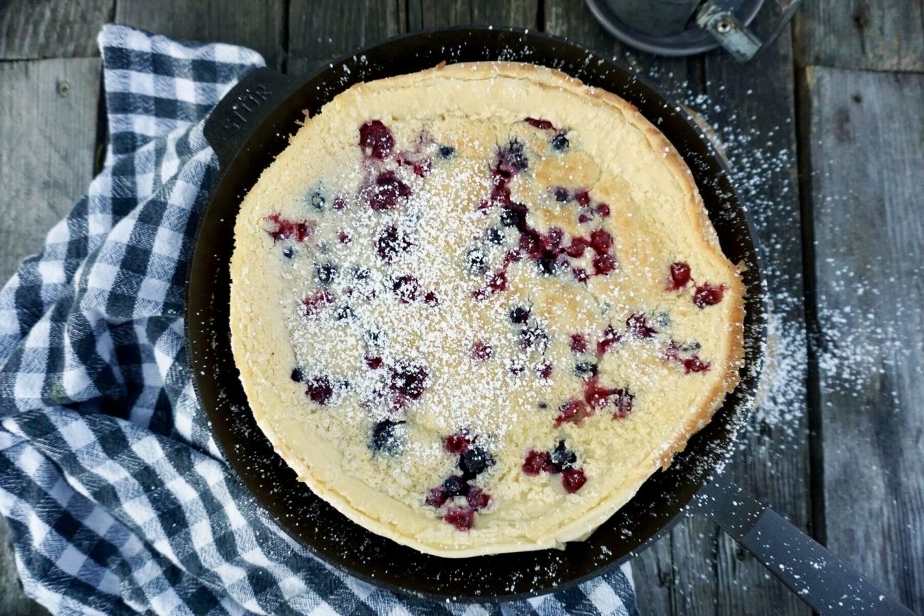 Dutch Baby mit Beeren