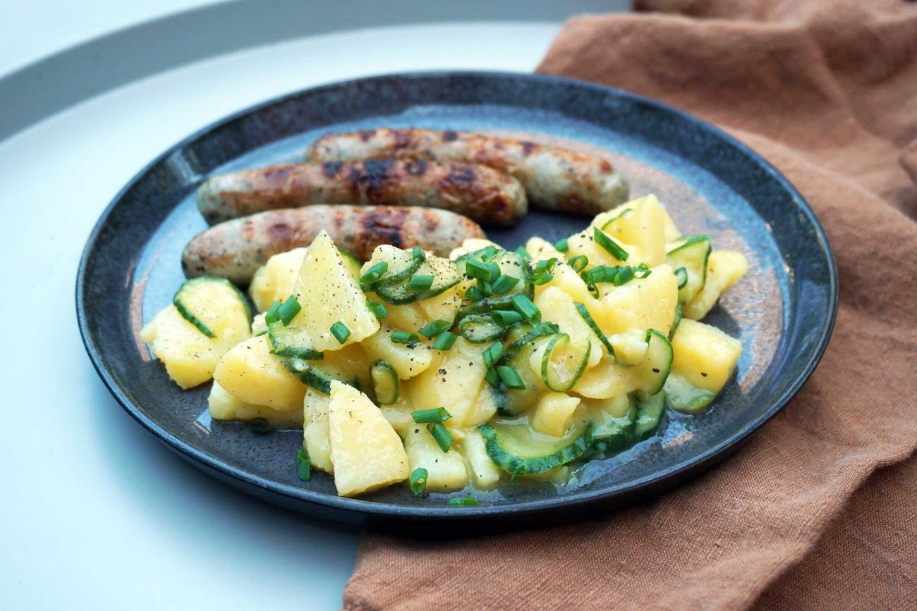 Lauwarmer Kartoffel-Gurken-Salat