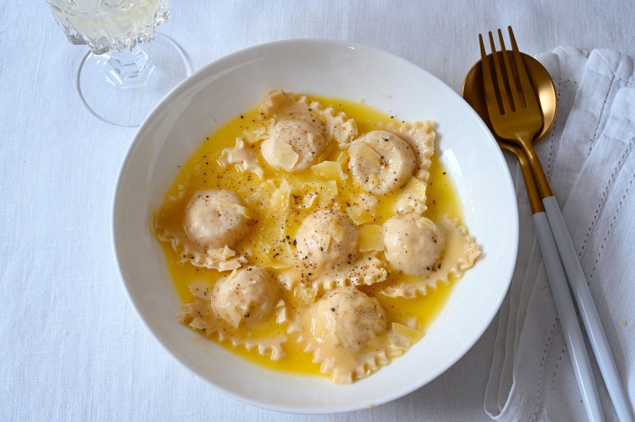 Handgemachte Käse-Ravioli